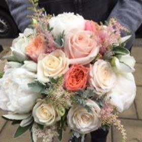 fwthumbBridal Bouquet.jpg